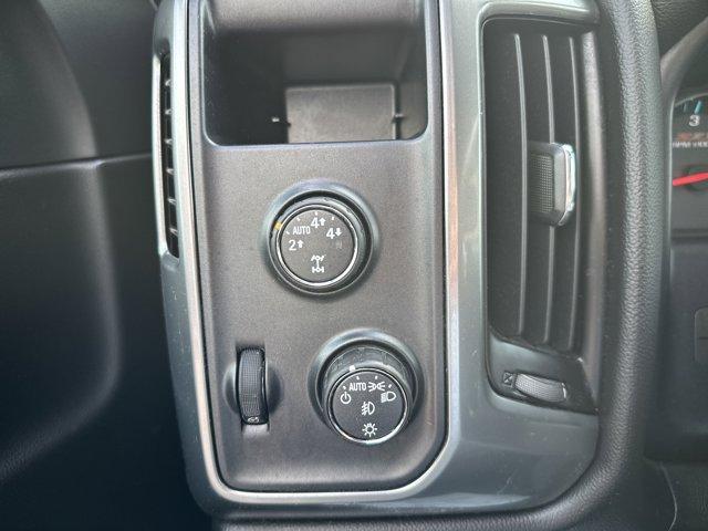 Photo of 2015 Silver Ice Metallic Chevrolet Silverado 1500