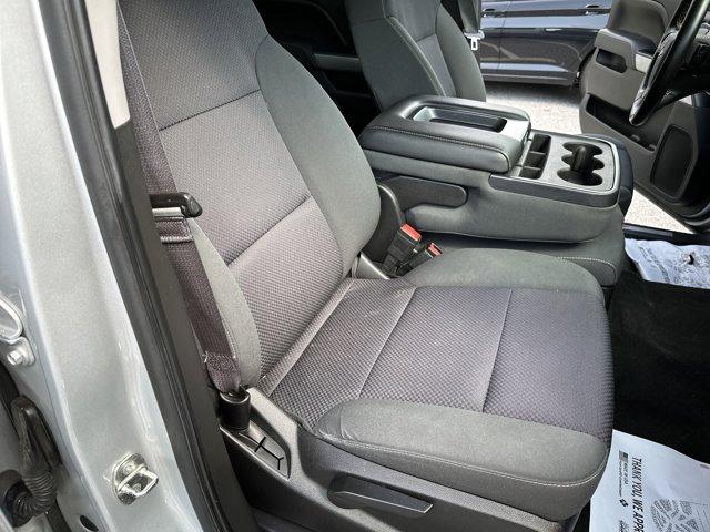 Photo of 2015 Silver Ice Metallic Chevrolet Silverado 1500