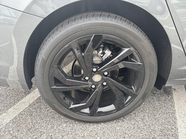 Photo of 2025 Gray Volkswagen Jetta