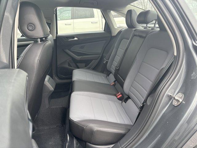 Photo of 2025 Gray Volkswagen Jetta