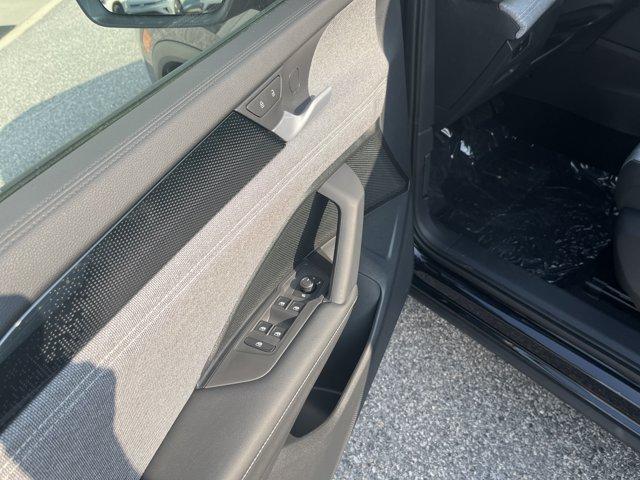 Photo of 2025 Deep Black Pearl Volkswagen Tiguan