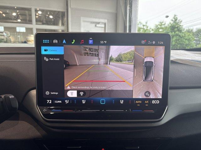 Photo of 2025 Arctic Blue Metallic W/Black Roof Volkswagen ID.4