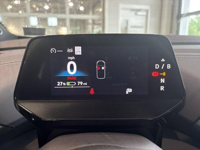 Photo of 2025 Arctic Blue Metallic W/Black Roof Volkswagen ID.4