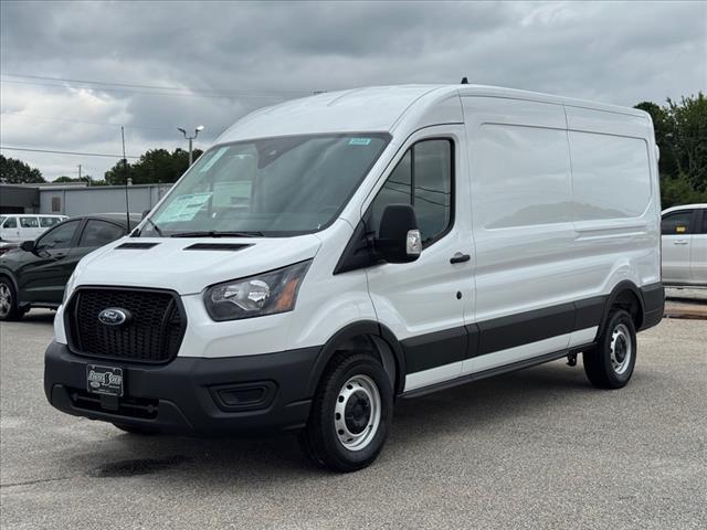 Photo of 2025 Oxford White Clearcoat Ford Transit-250