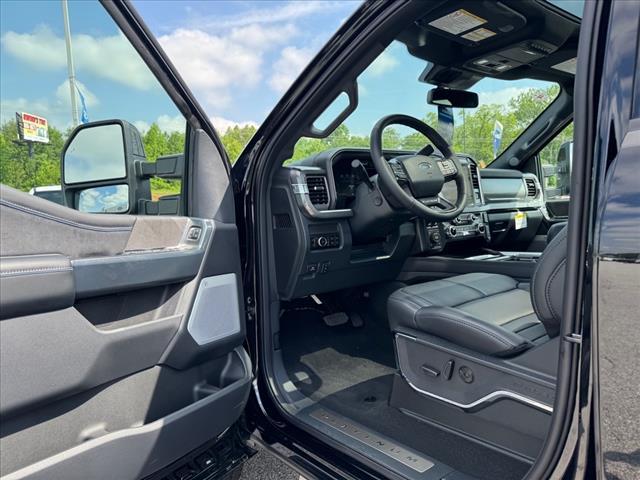 Photo of 2025 Agate Black Metallic Ford F-350
