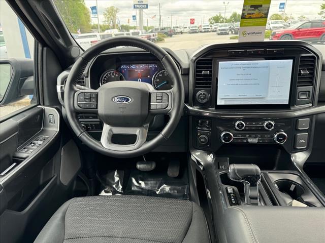 Photo of 2022 Black Metallic Ford F-150