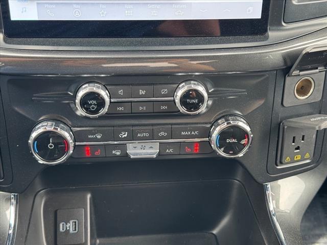 Photo of 2022 Black Metallic Ford F-150