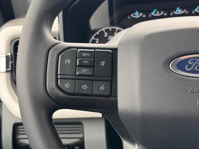 Photo of 2025 Agate Black Ford F-350