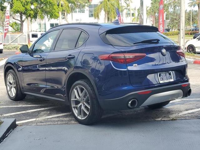 Photo of 2018 Misano Blue Metallic Alfa Romeo Stelvio