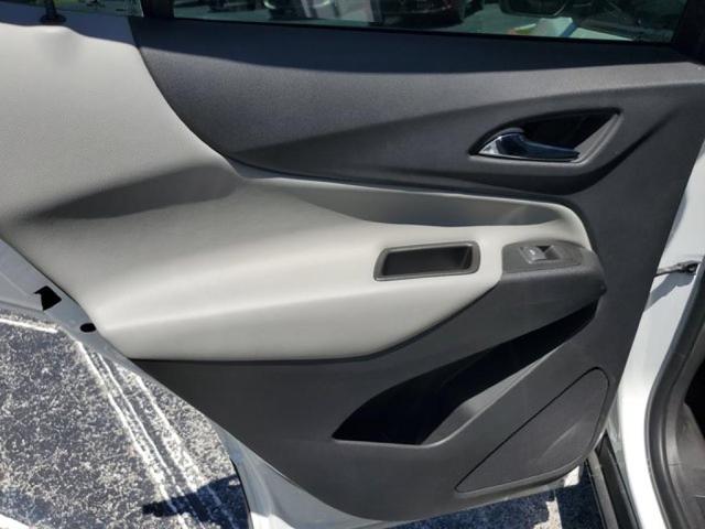 Photo of 2020 White Chevrolet Equinox