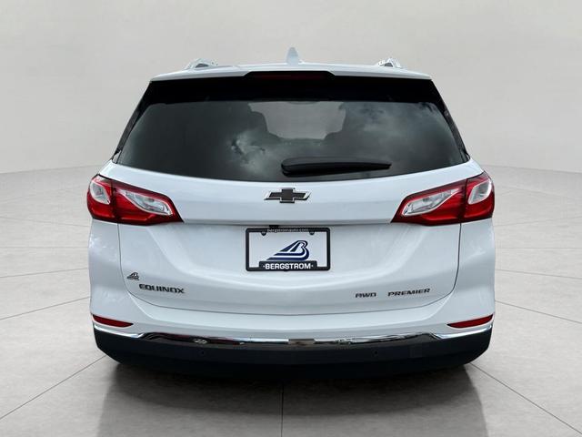Photo of 2021 Summit White Chevrolet Equinox