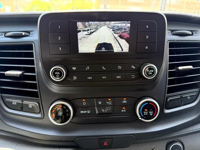 Photo of 2021 White Ford Transit-250