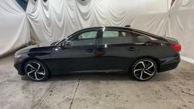 Photo of 2019 Crystal Black Pearl Honda Accord