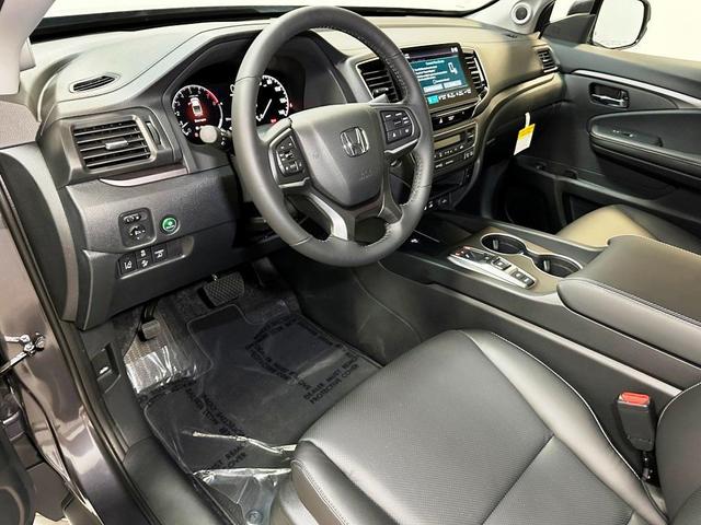 Photo of 2025 Modern Steel Metallic Honda Ridgeline