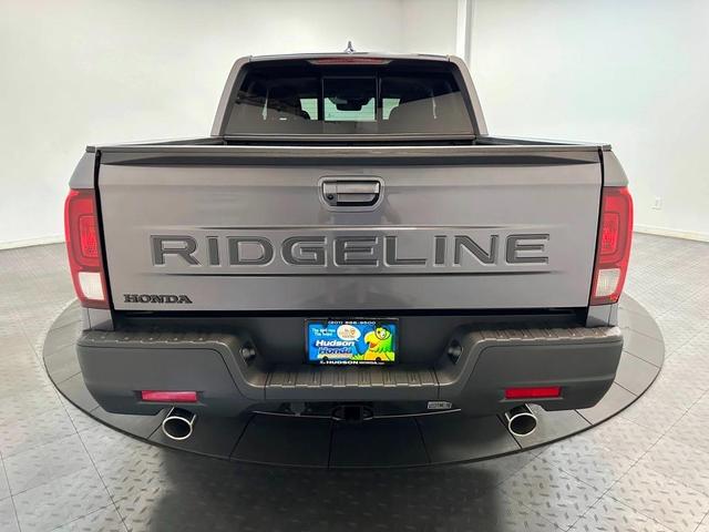 Photo of 2025 Modern Steel Metallic Honda Ridgeline