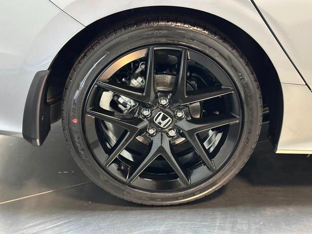 Photo of 2026 Silver Honda Civic