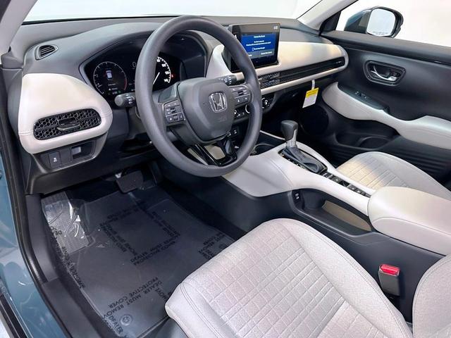 Photo of 2026 Green Honda HR-V