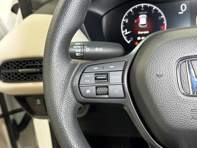 Photo of 2026 White Honda HR-V