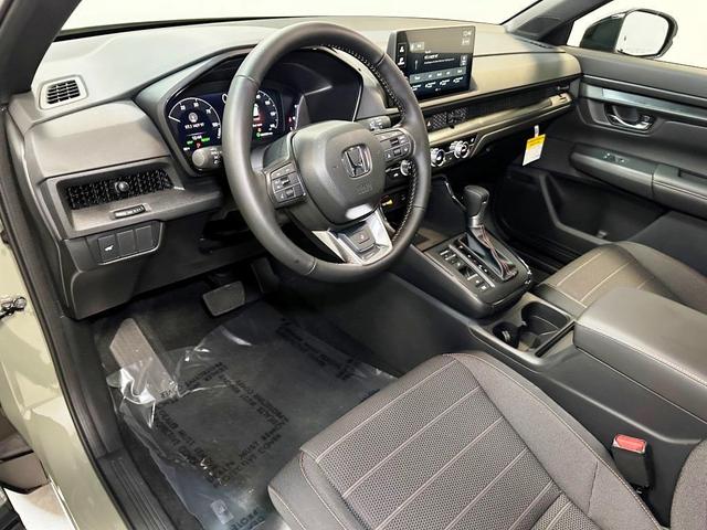 Photo of 2026 Green Honda CR-V Hybrid