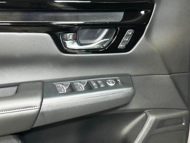 Photo of 2026 Silver Honda CR-V