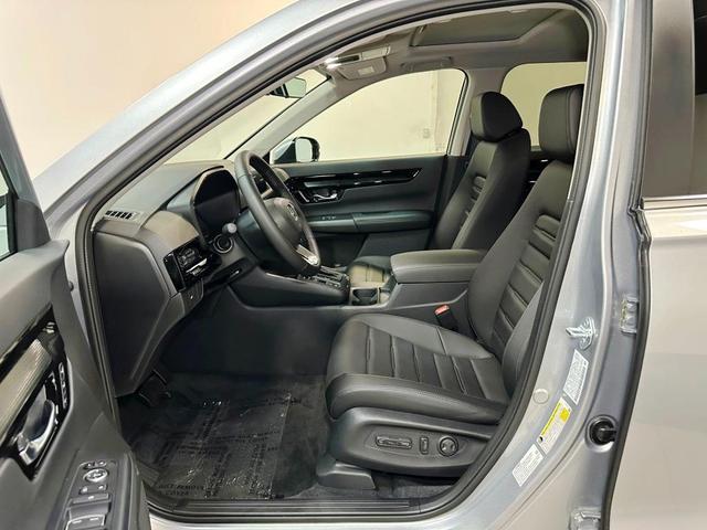 Photo of 2026 Silver Honda CR-V