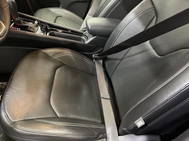 Photo of 2024 Silver Zynith Jeep Compass