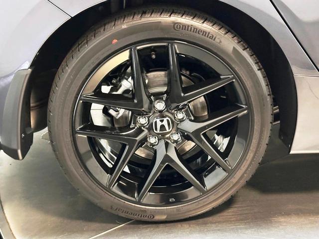 Photo of 2025 Meteorite Gray Metallic Honda Civic Hybrid