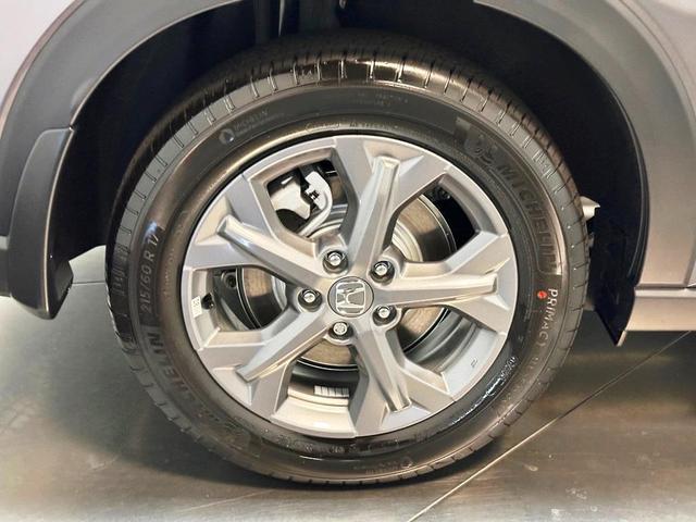 Photo of 2026 Modern Steel Metallic Honda HR-V