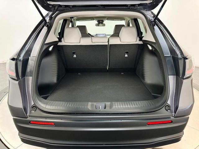 Photo of 2026 Modern Steel Metallic Honda HR-V