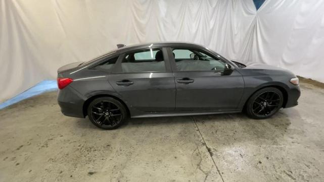 Photo of 2022 Meteorite Gray Metallic Honda Civic
