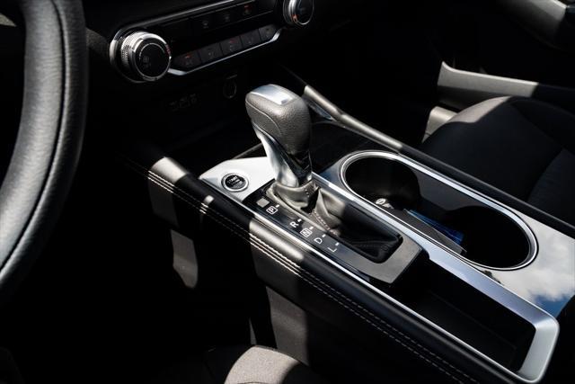 Photo of 2023 Gun Metallic Nissan Altima