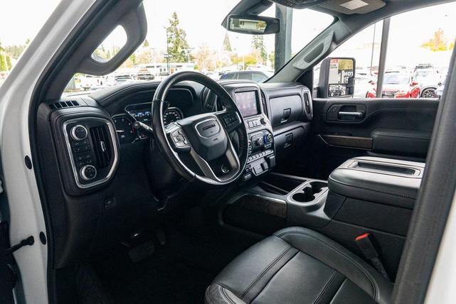 Photo of 2022 White GMC Sierra 3500