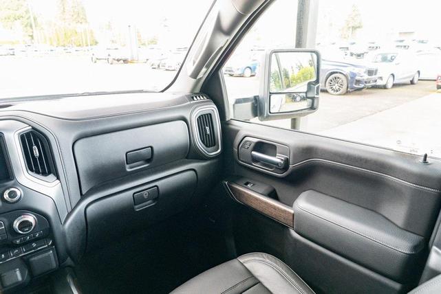 Photo of 2022 White GMC Sierra 3500