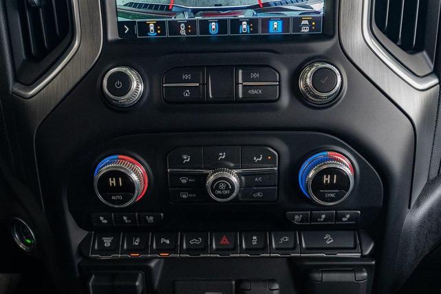 Photo of 2022 White GMC Sierra 3500
