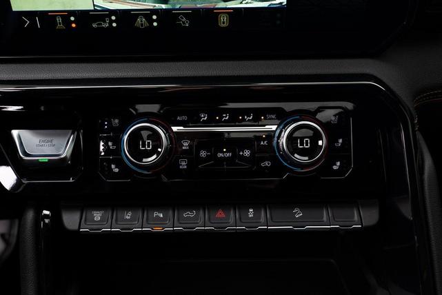 Photo of 2024 Onyx Black GMC Sierra 3500
