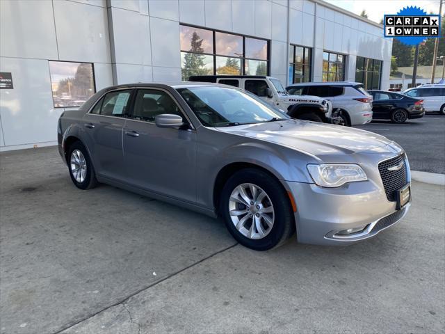 2016 Chrysler 300