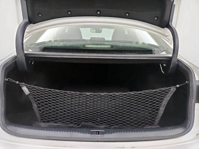 Photo of 2017 White Lexus IS 200t