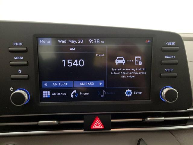 Photo of 2022 Gray Hyundai ELANTRA