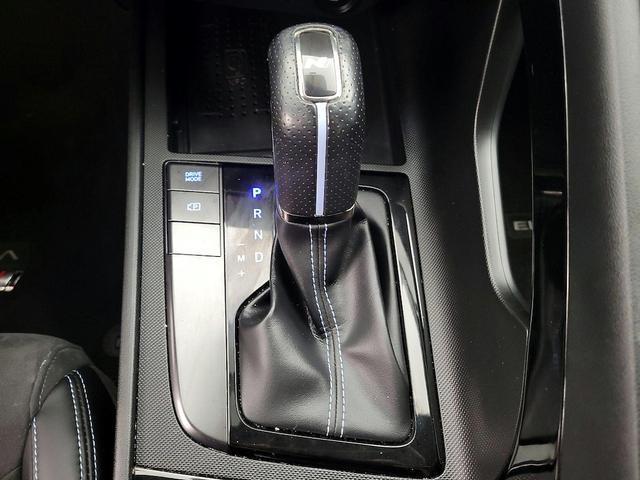 Photo of 2022 Blue Hyundai ELANTRA