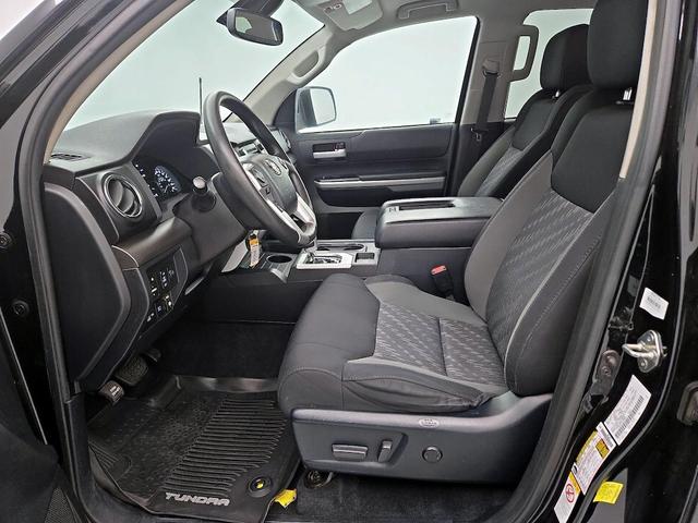 Photo of 2018 Black Toyota Tundra