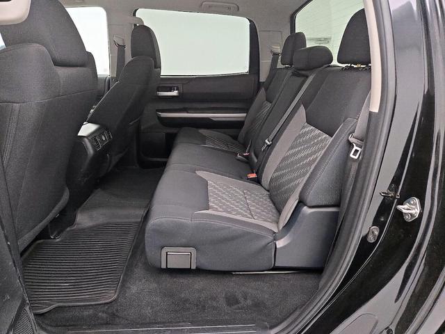 Photo of 2018 Black Toyota Tundra
