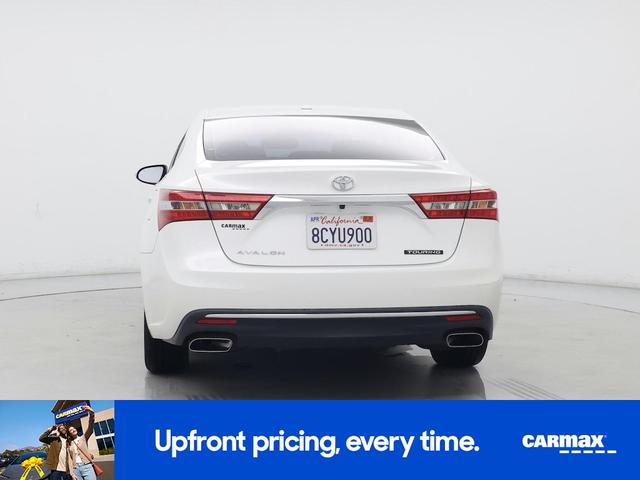 Photo of 2018 White Toyota Avalon