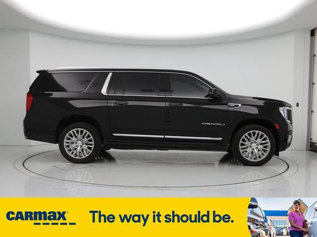 Photo of 2023 Black GMC Yukon XL