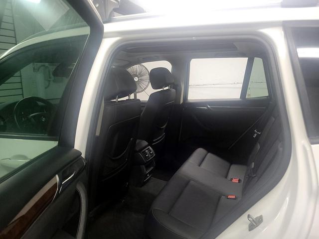 Photo of 2016 White BMW X3