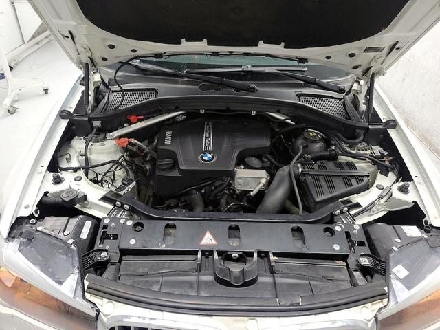 Photo of 2016 White BMW X3