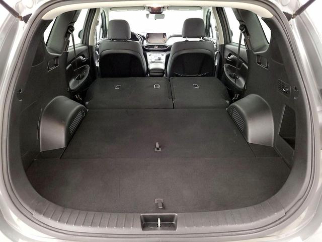 Photo of 2021 Gray Hyundai SANTA FE