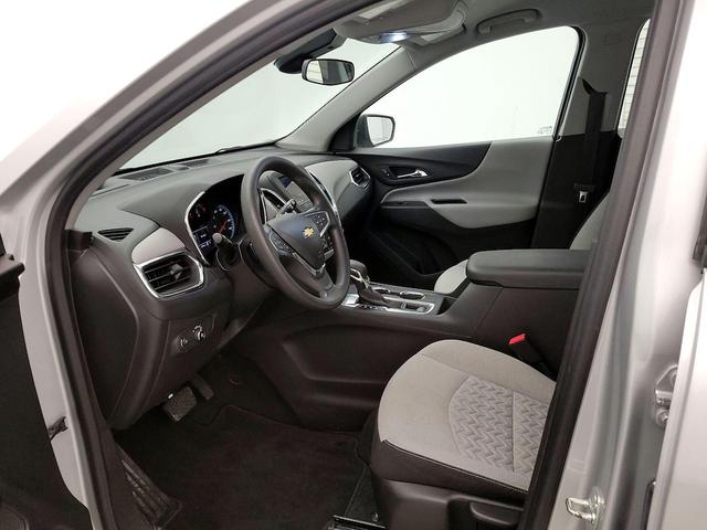 Photo of 2022 Silver Chevrolet Equinox