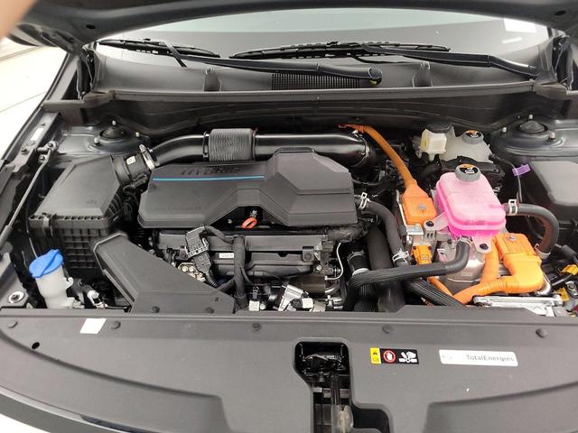 Photo of 2023 Gray Kia Sportage Hybrid