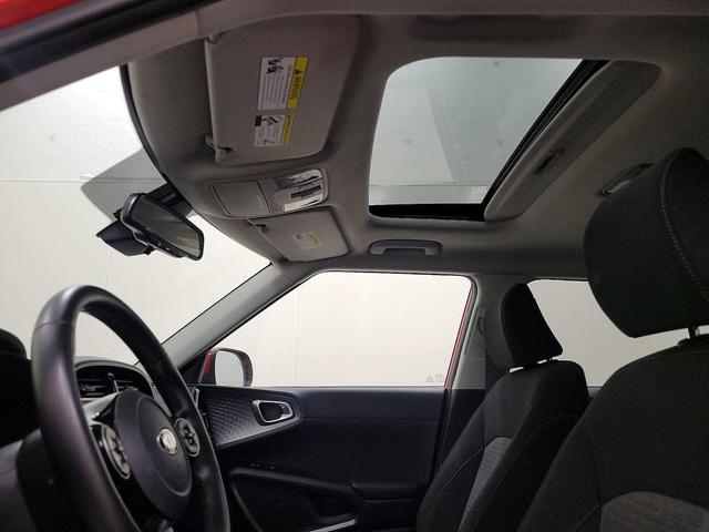 Photo of 2021 Red Kia Soul