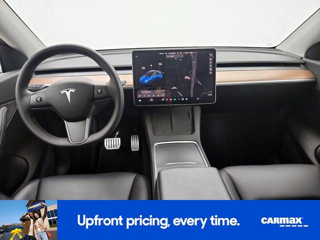 Photo of 2022 Blue Tesla Model Y